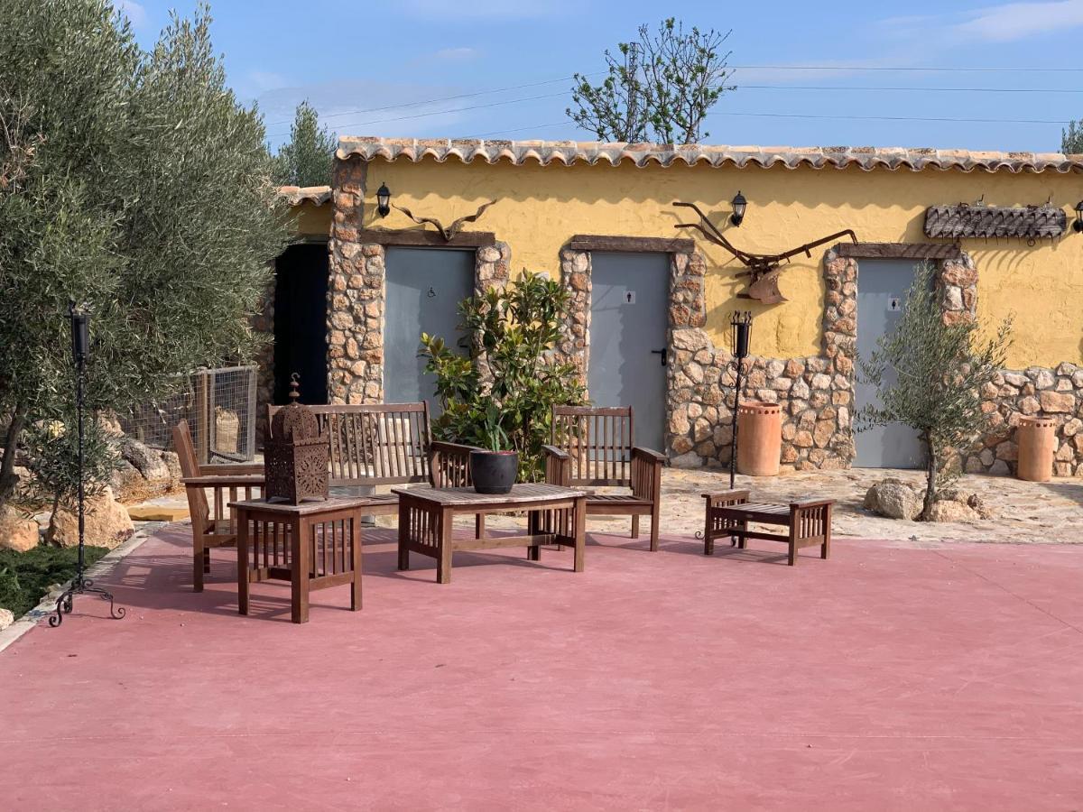 בית הארחה באזה 	Cortijo Bustamante מראה חיצוני תמונה