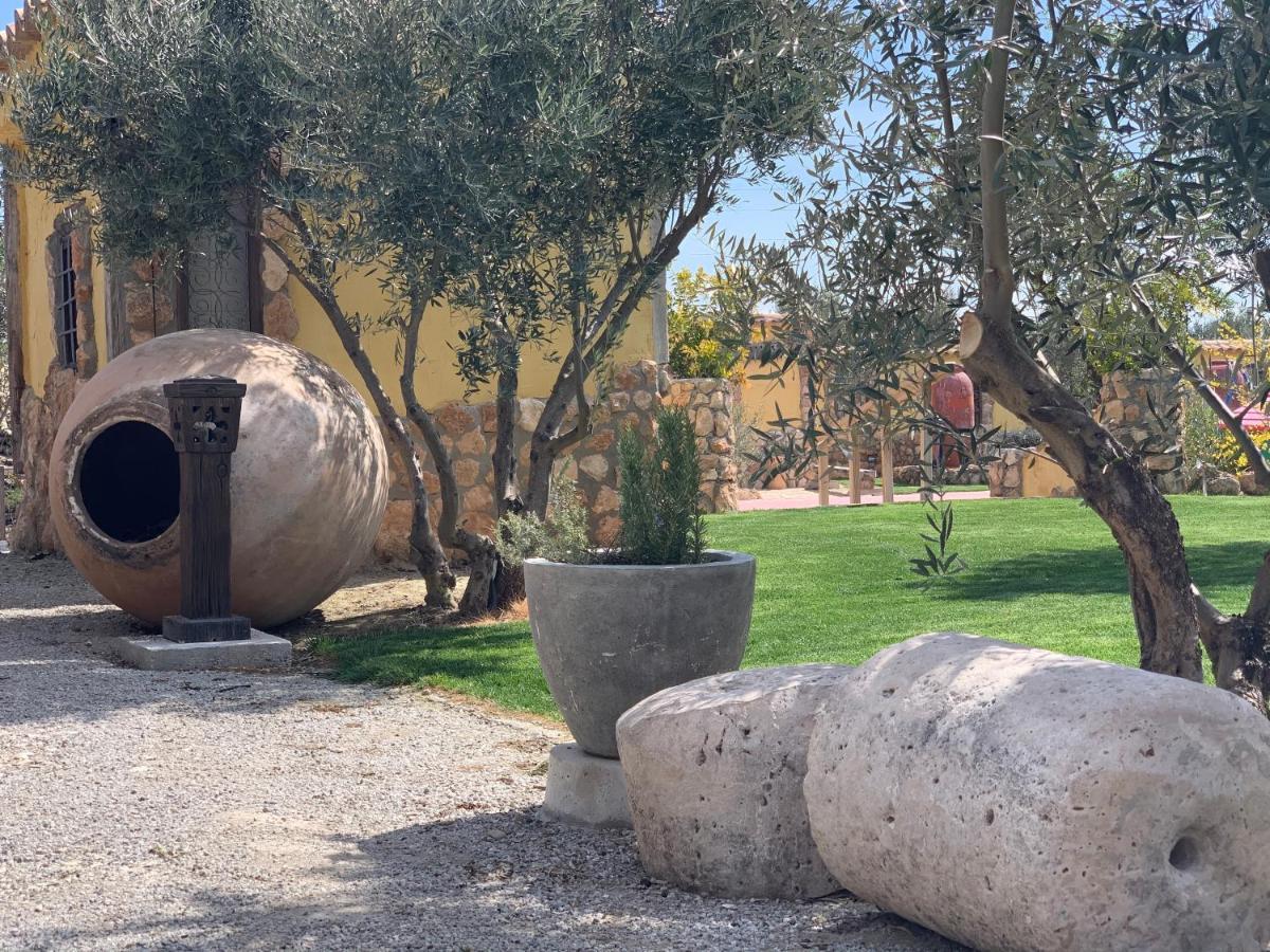 בית הארחה באזה 	Cortijo Bustamante מראה חיצוני תמונה