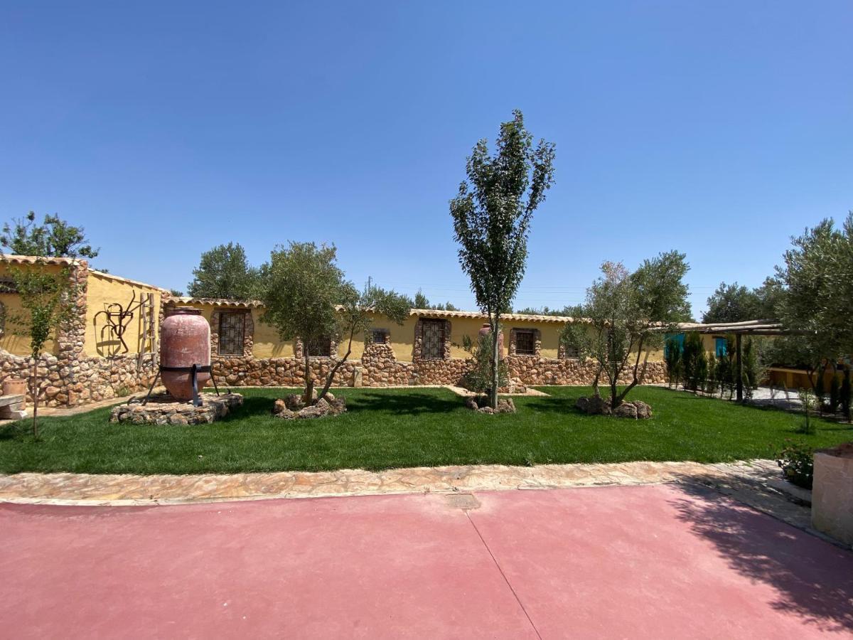 בית הארחה באזה 	Cortijo Bustamante מראה חיצוני תמונה